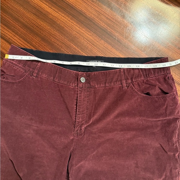 Lafayette 148 Mercer Stretchy Corduroy Flared Leg Pants Wine Red Plus Size 18W - Picture 8 of 12